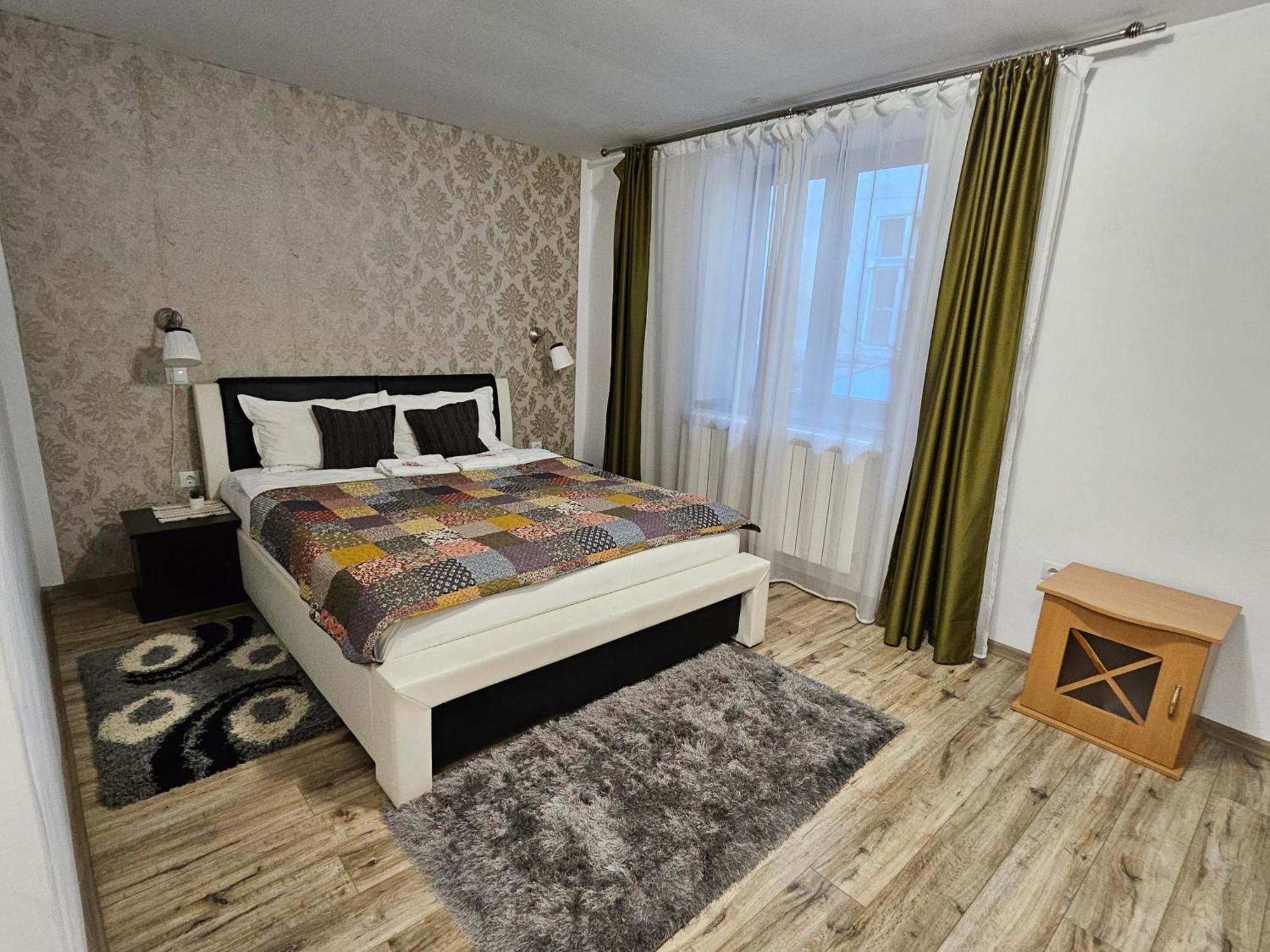 Apartment Queen Bridge Сибиу Екстериор снимка